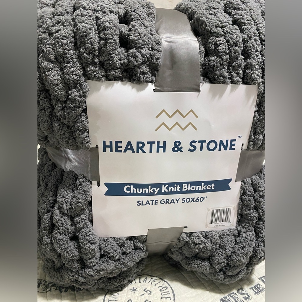 HEARTH & STONE Chunky Chenille Knit Blanket SLATE GRAY 50X60" NWT